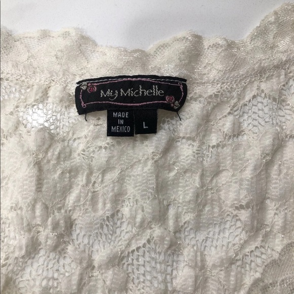 Lace top - Picture 3 of 3